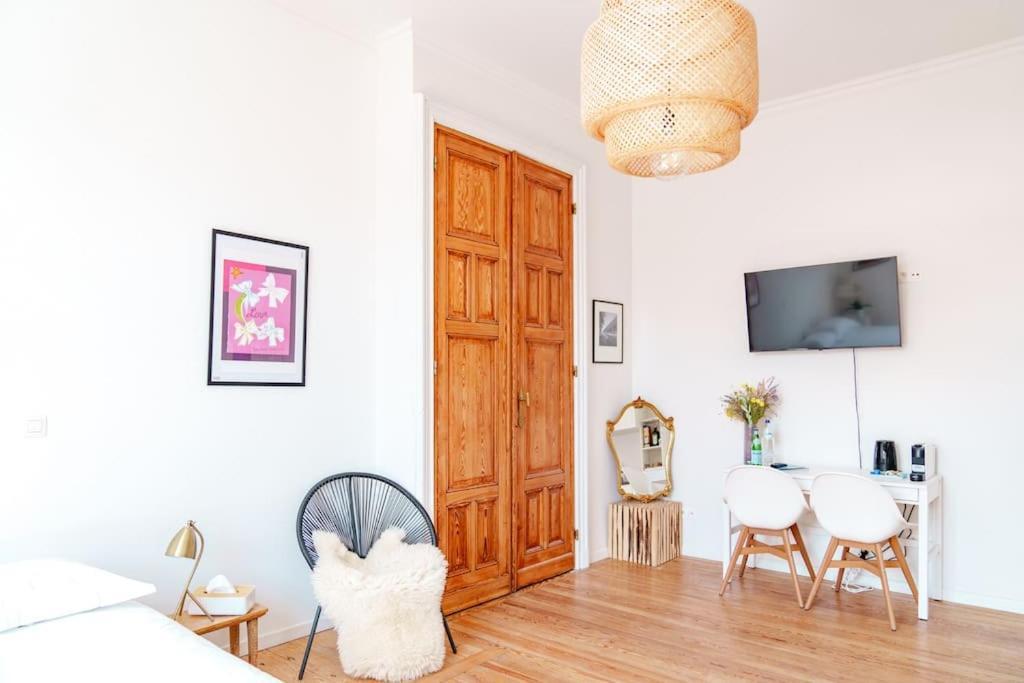 Smart - Gare Du Midi Appartement Brussel